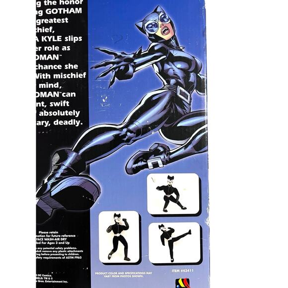 Cat Woman Poseable Plush 14” DC Comics Figure by Monogram NIB - Picture 7 of 10